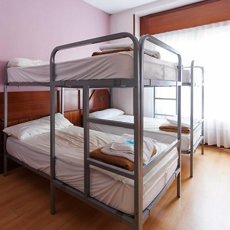 בילבאו Moon Hostel Bio מראה חיצוני תמונה