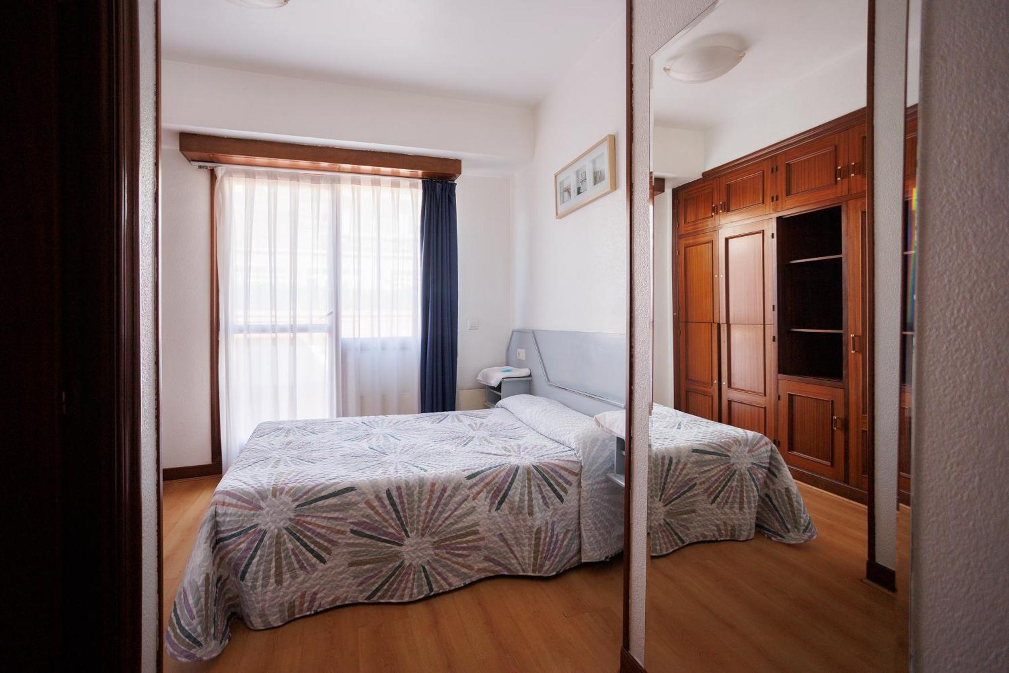 בילבאו Moon Hostel Bio מראה חיצוני תמונה