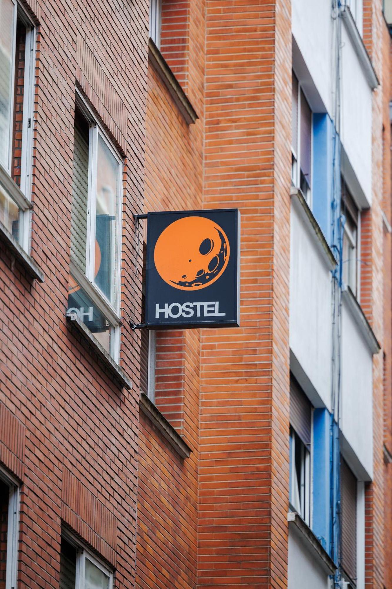 בילבאו Moon Hostel Bio מראה חיצוני תמונה
